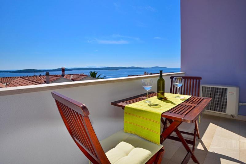 Sunset Apartments Hvar Town Exterior photo